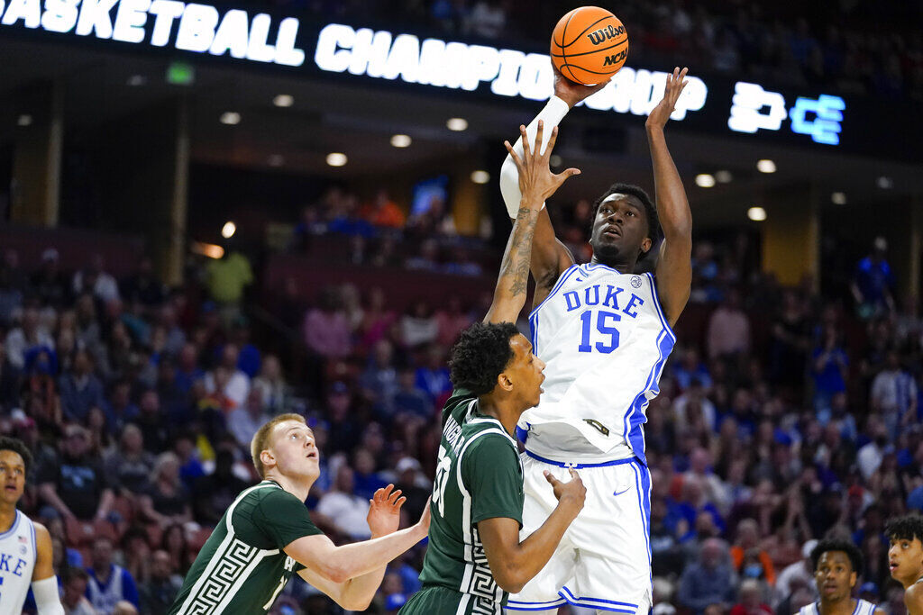 17. Houston: Mark Williams, Duke, 7-2